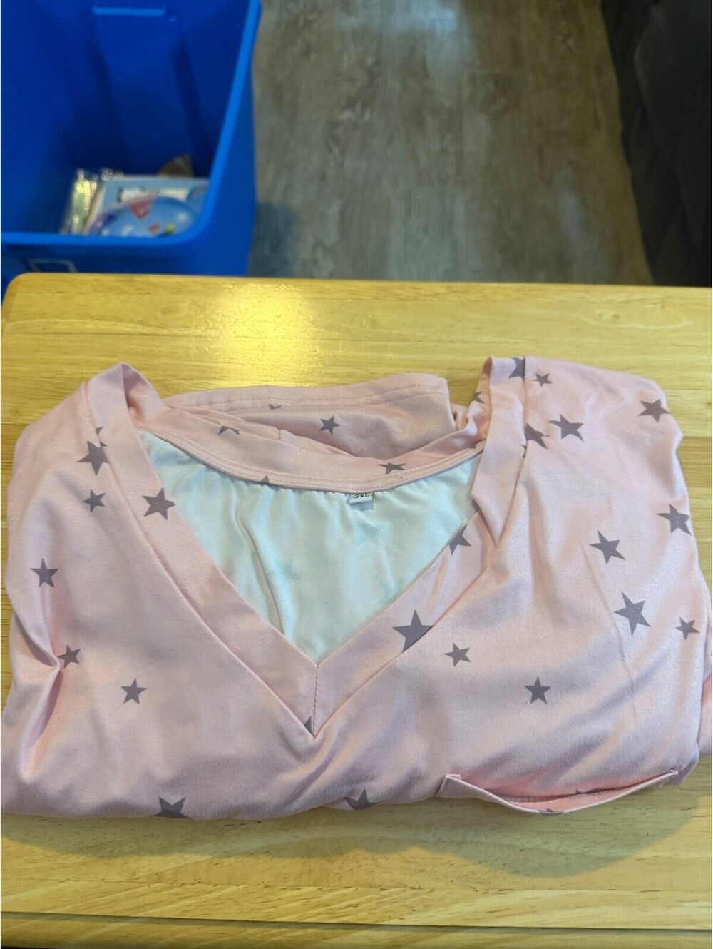 Plus Size Light Pink With Gray Stars V Neck Tee Shirt 3XL